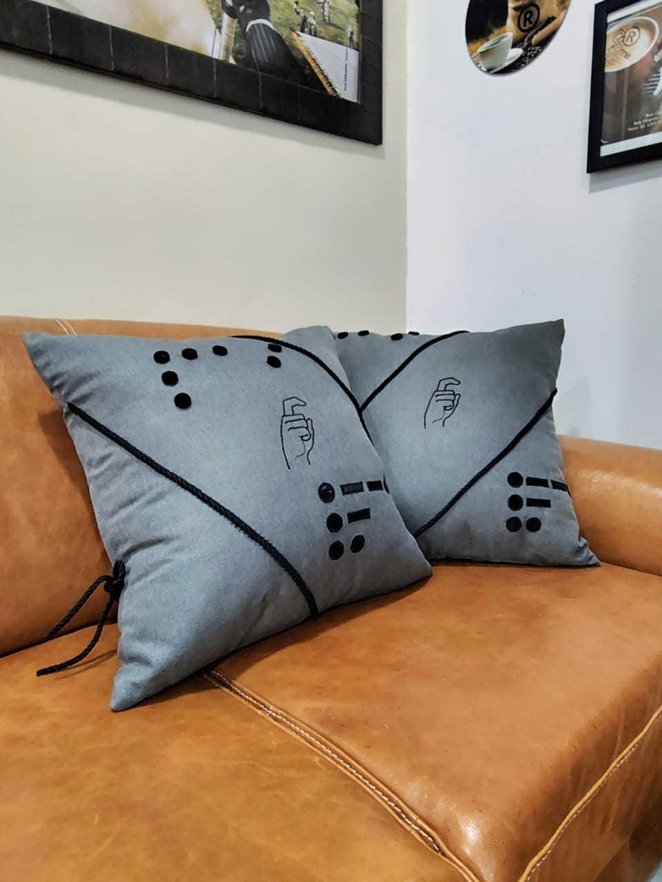 Almofada Decorativa Dia dos Pais Gaurê | 50x50 | Edição Especial Inclusiva