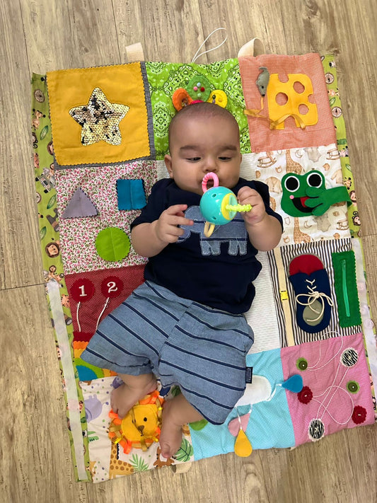 Tapete Sensorial Bolsa – Coleção Infantil Gaurê | Feito à Mão | Portátil e Educativo